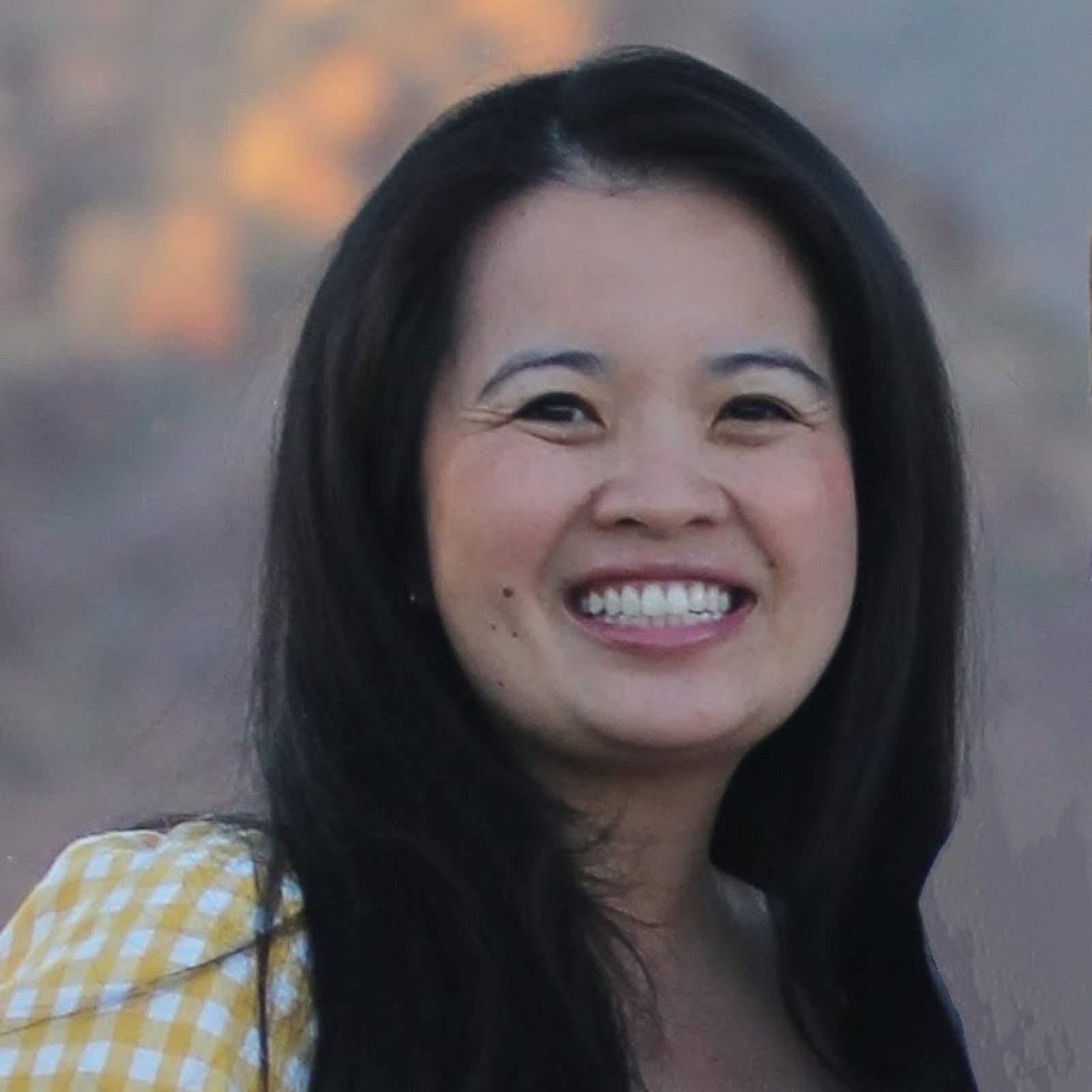 Headshot of Suzi Liu
