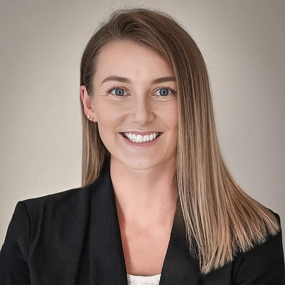 Headshot of Lauren Cuddihy, MD